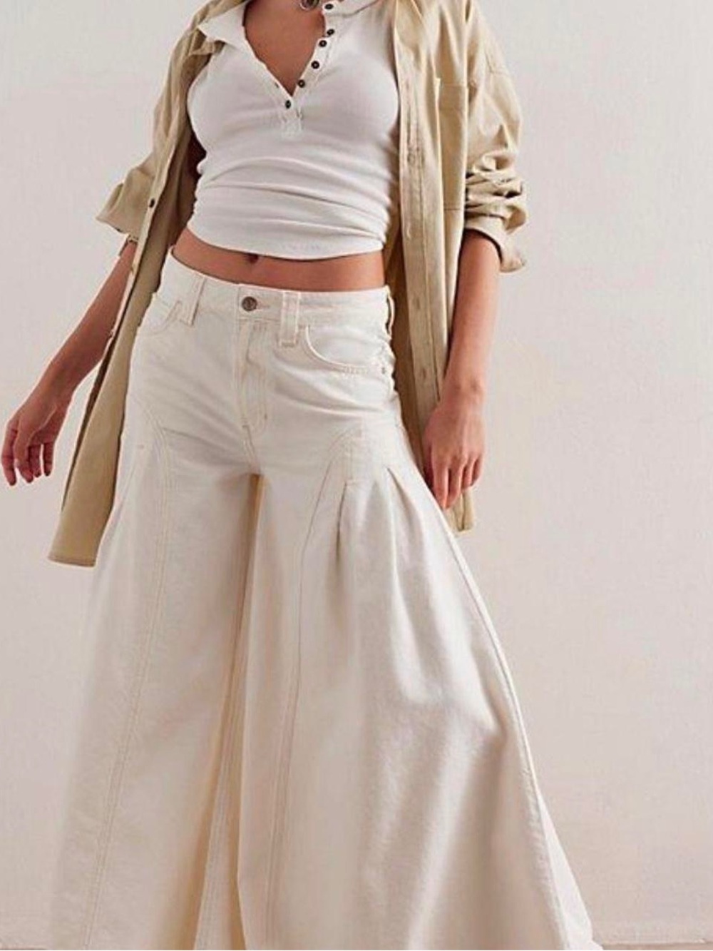 Free People We The Free Pandora Wide Flare Jeans – Ivory Cream – Size 27
